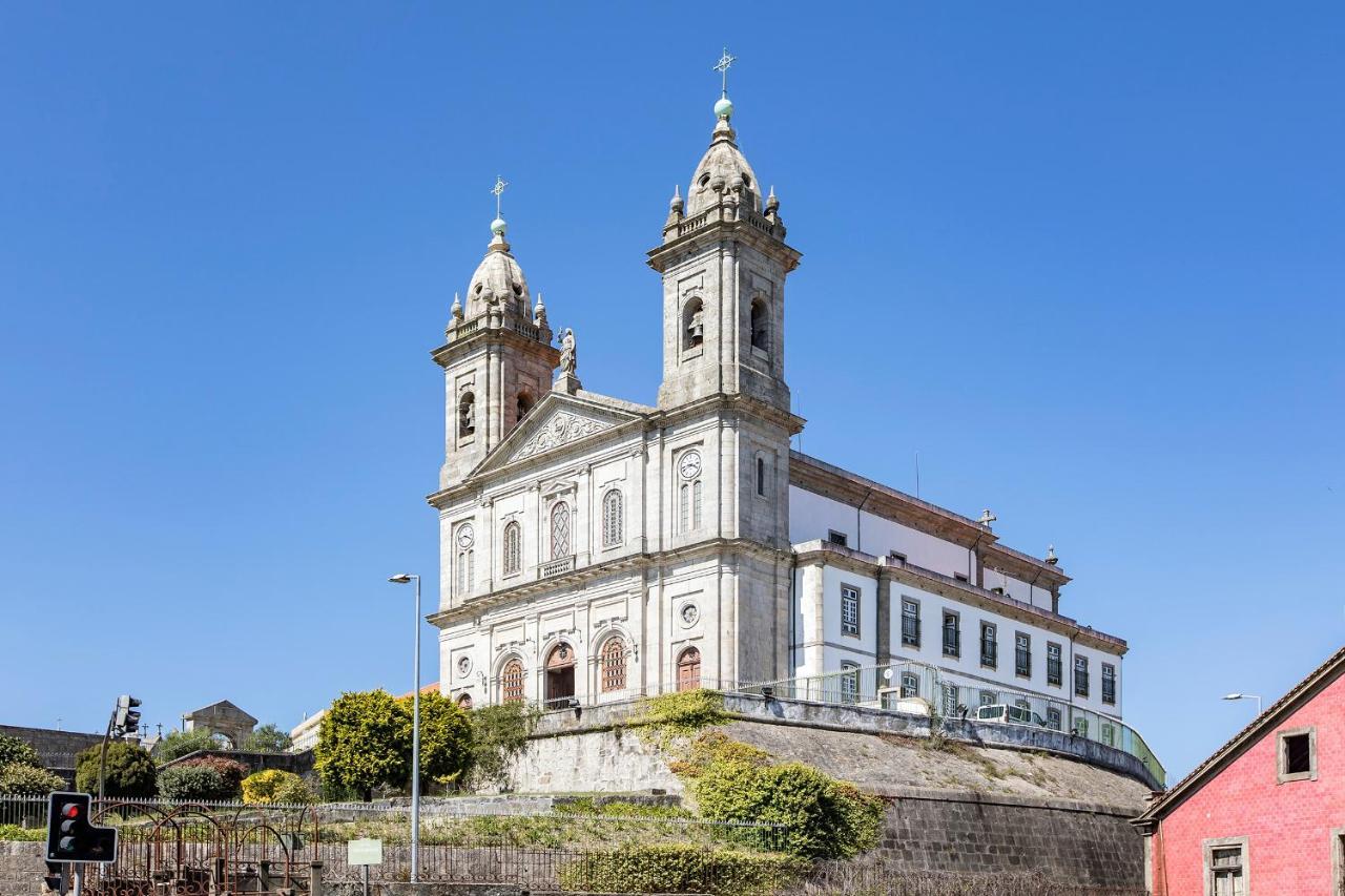 Elegant Studio W/ Ac & Balcony By Lovelystay Porto Exterior foto